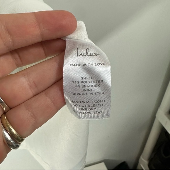 3 for $20 ⭐️ Lulu’s Late Night Love White One-Shoulder Bodycon Dress - Picture 6 of 13